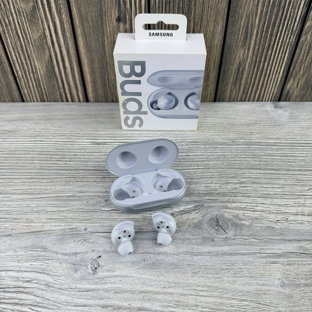 Samsung Galaxy Buds R170 Silver Wireless Bluetooth Earbuds Tested Working
